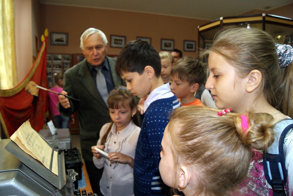 Очередная экскурсия школьников прошла в аэропорту Хабаровск