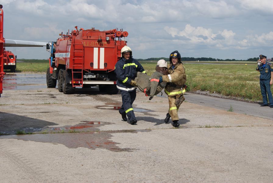 В аэропорту Хабаровск (Новый) прошли комплексные пожарно-тактические учения