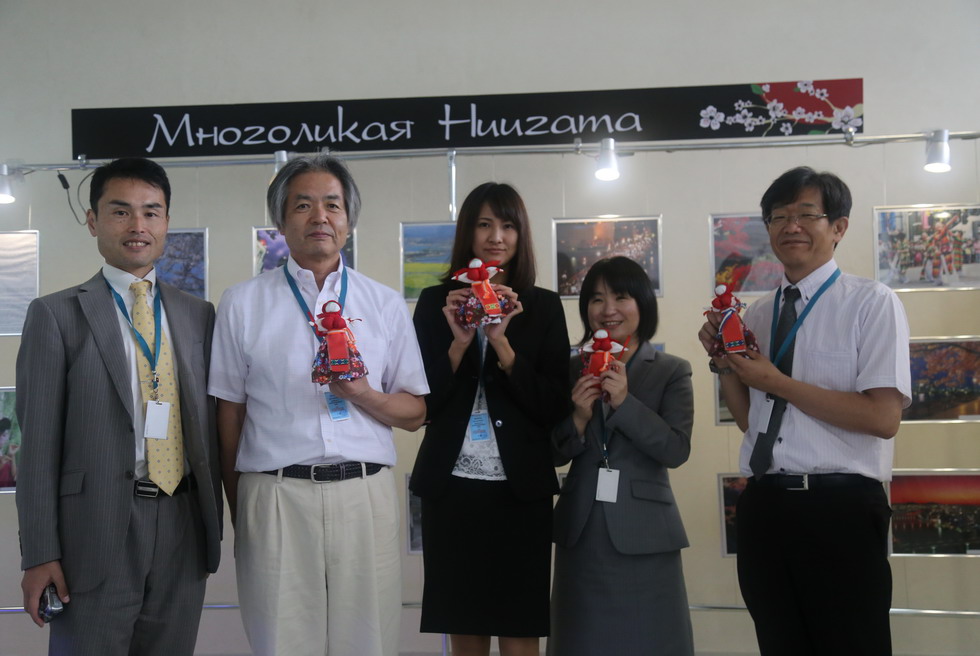 Аэропорт Хабаровск с дружественным визитом посетила делегация муниципалитета Ниигаты (Япония)